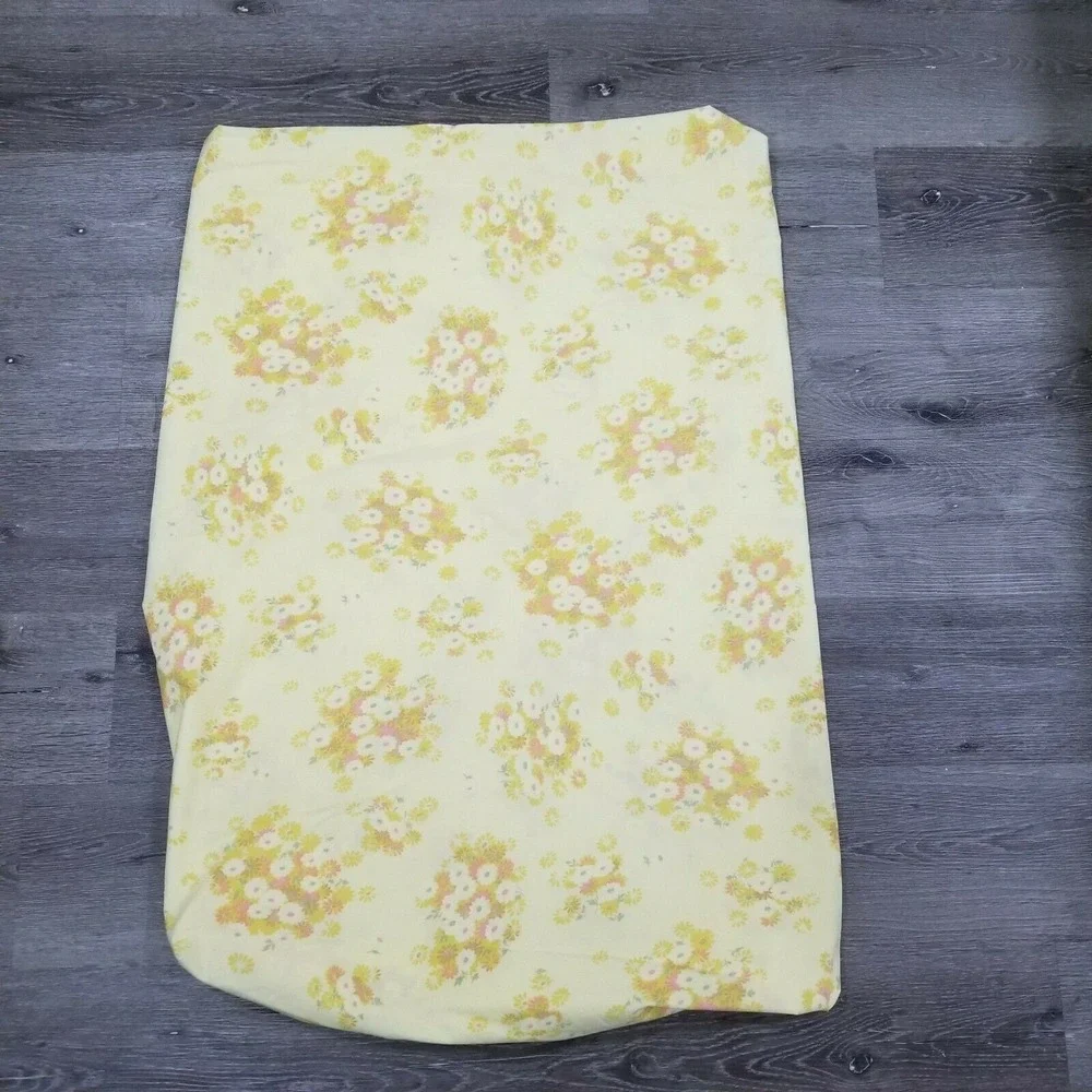 Vintage Miracale Yellow Floral Daisy Double Full Flat and Fitted‎ Sheet Set 70s